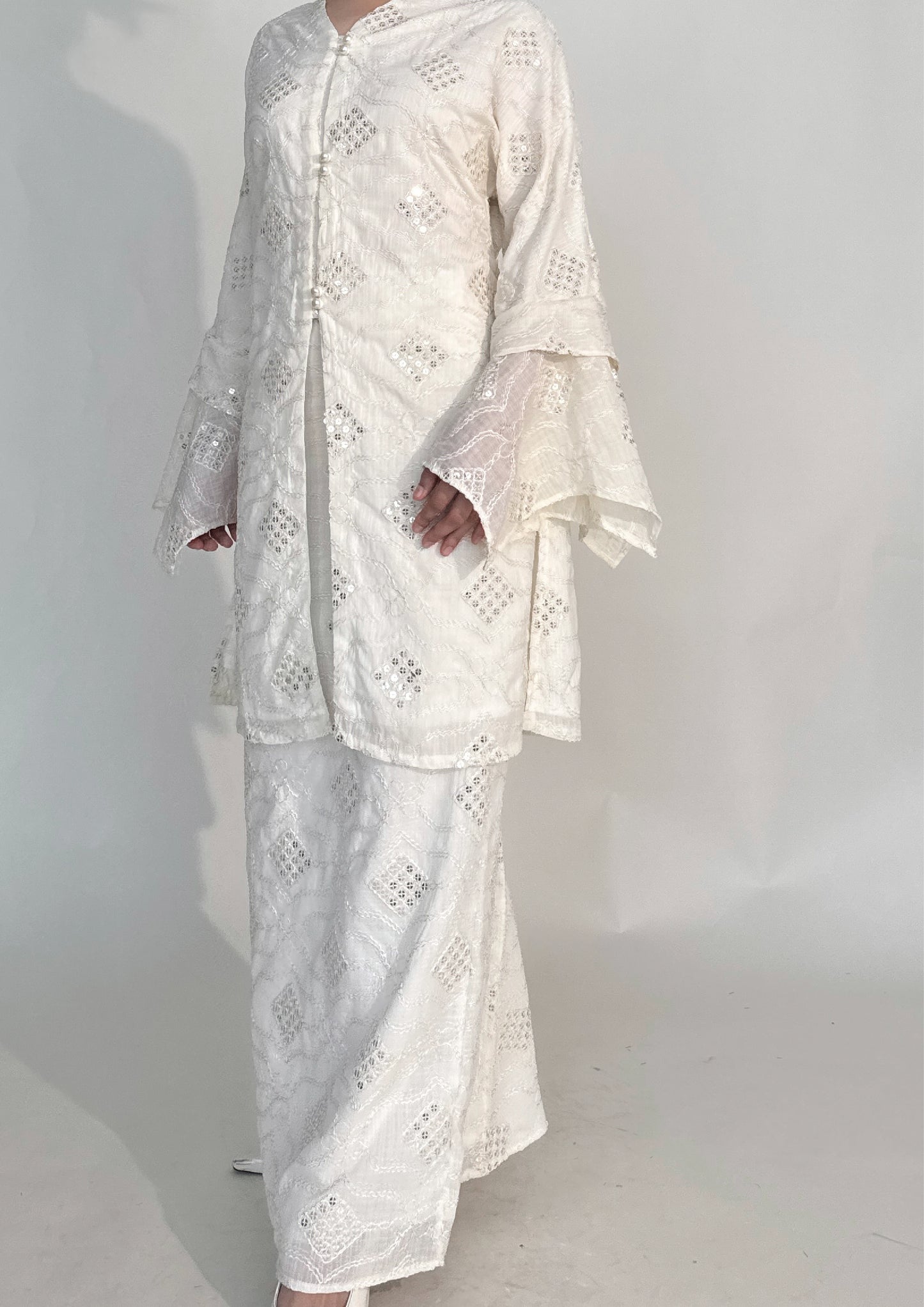 Yasmeen Ethereal Kebaya Set