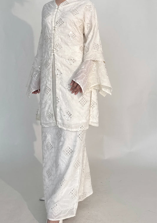 (Preorder) Yasmeen Ethereal Kebaya Set