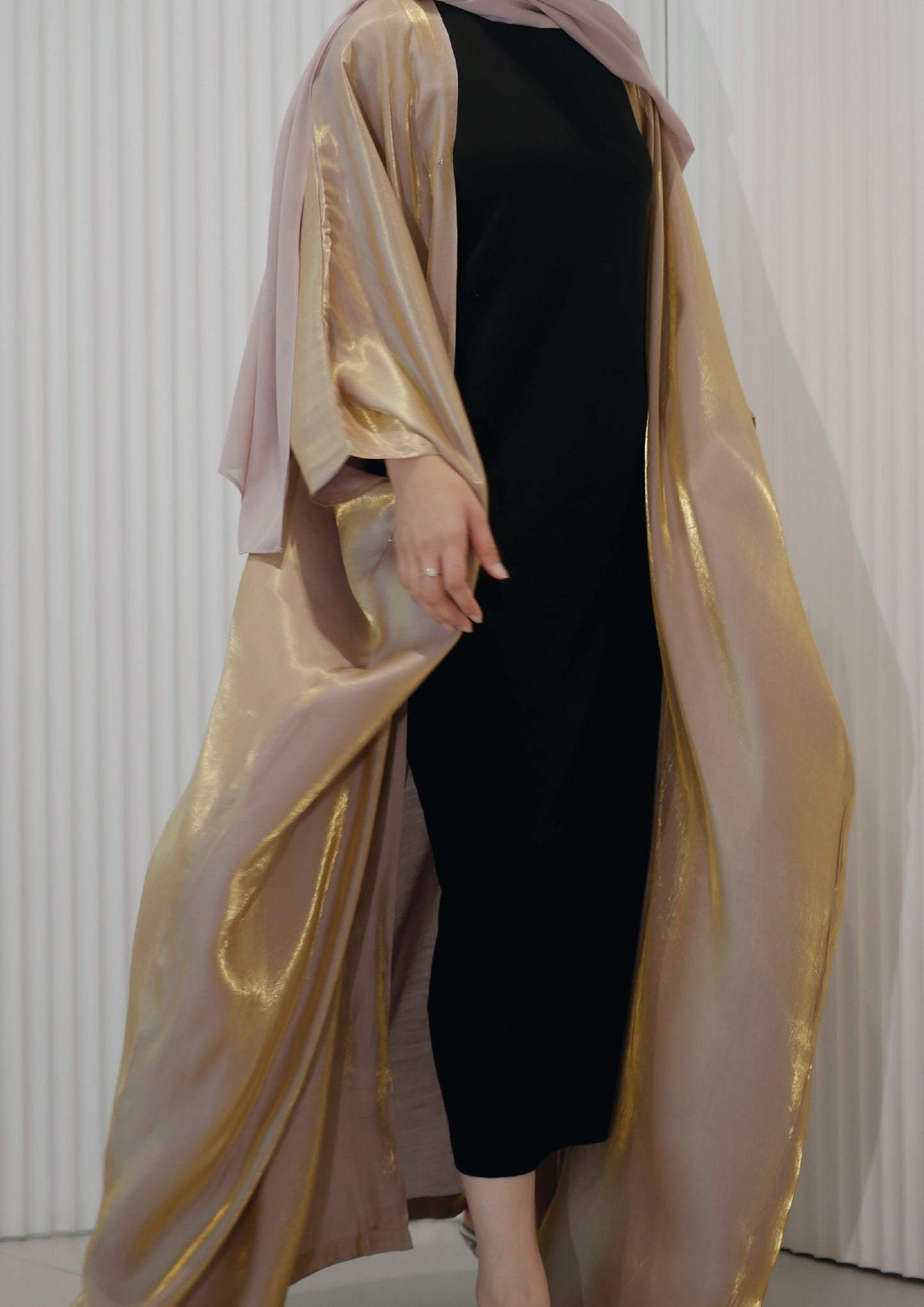 KHALEEJI Abaya in Bronze