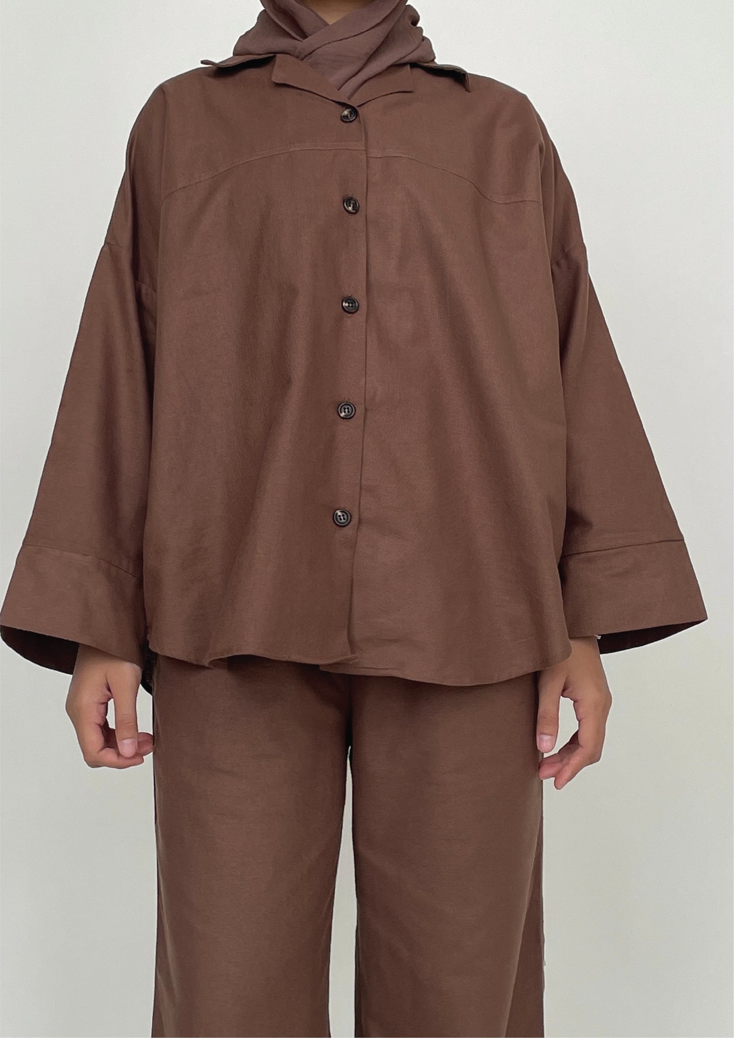 Oversized Shirt Top in Brown Cedar