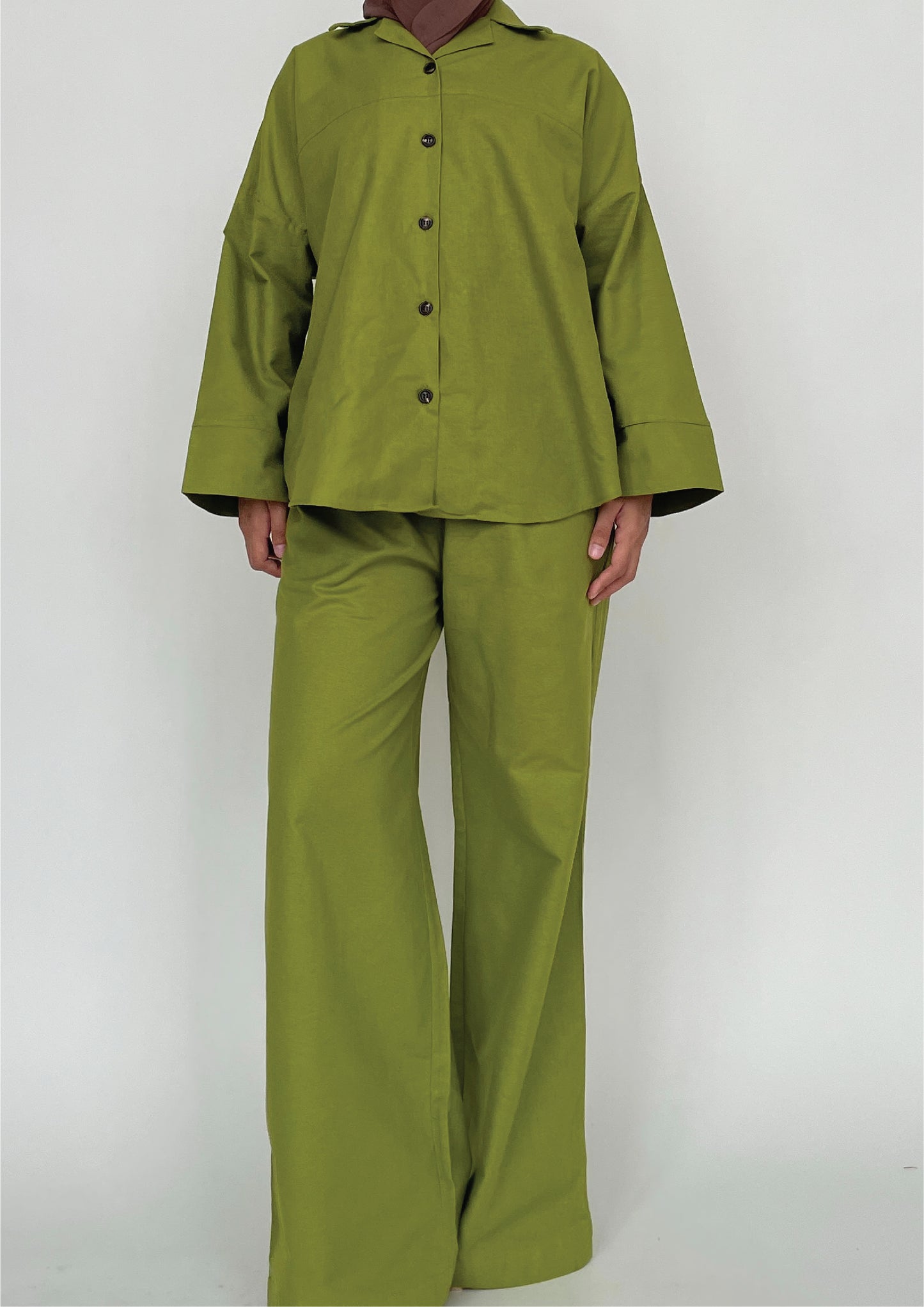 Oversized Shirt Set in Tropical Green